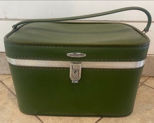 Vintage Green Featherlite Traincase MCM Cosmetics Suitcase | Vtg Retro Train Case | Retro Green Home Storage, Cosmetics Craft Storage