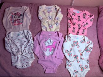 Disney 6 piece long sleeve onesies 0-3 months