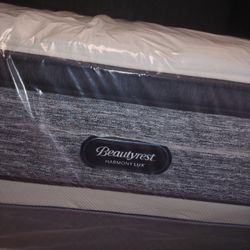 🔥🔥🔥🔥 $599 Beautyrest Harmony Lux 15 Inch Height King Size Mattress $599 🔥🔥🔥🔥