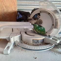 Miter Saw 