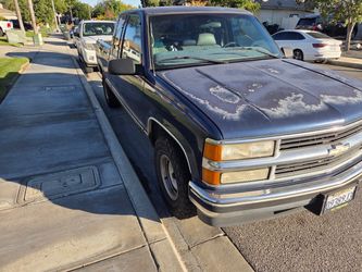 1998 Chevrolet truck