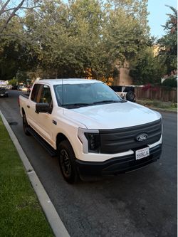 2024 Ford F-150 Lightning