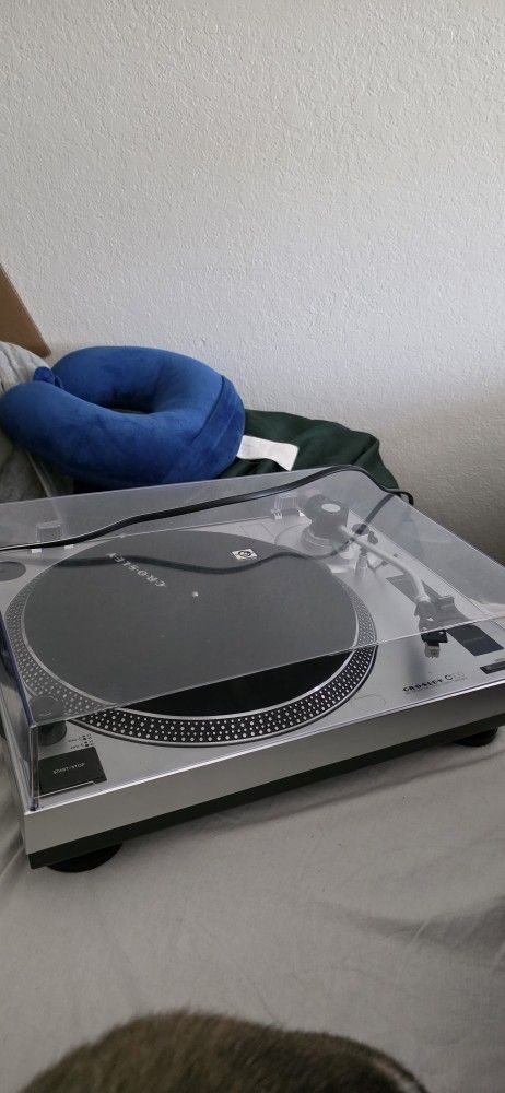 Crosley C100 record Vinyl Record Player