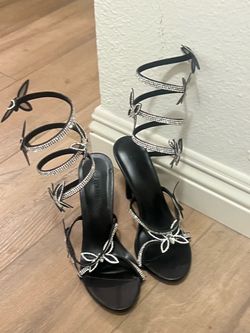 Butterfly ankle heels