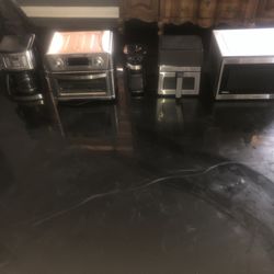 Kitchen Bundle. 5 Items. Like New 
