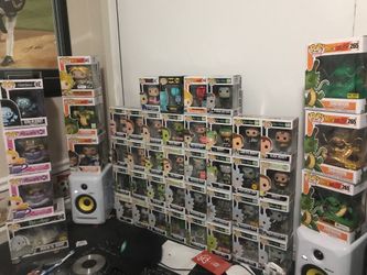 Funko Pop collection dragon ball rick and Morty Disney!!