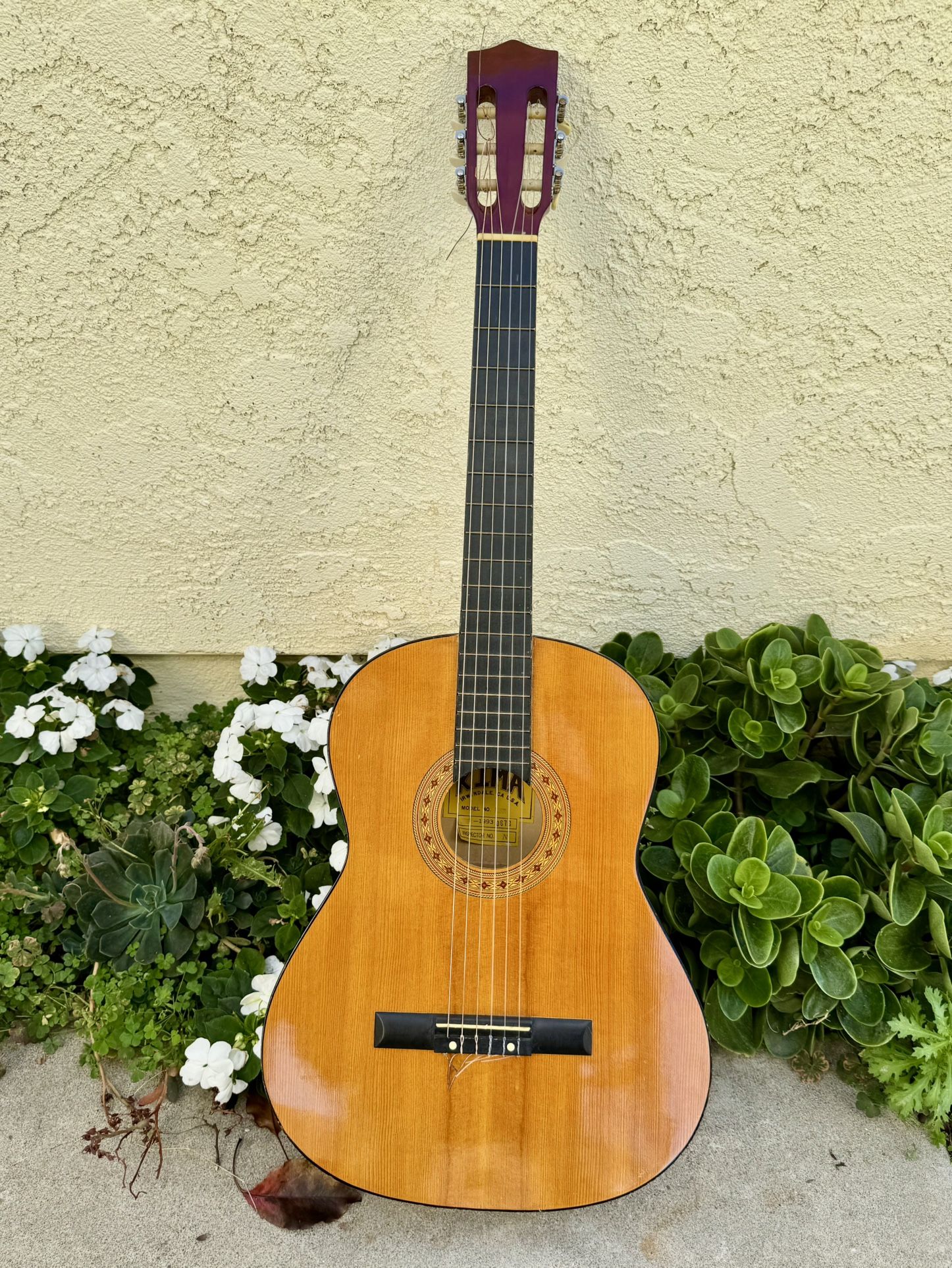 Classical Acoustic Guitar With Black Hard Cade Kim’s Irwindale, Ca N-3097 1993