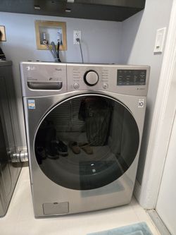 Washer And Dryer LG