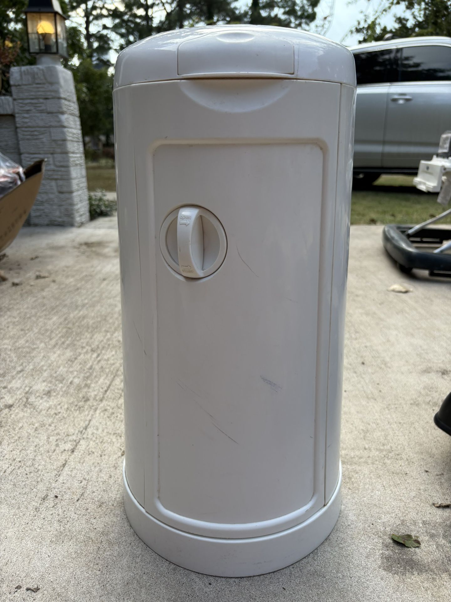 Older Model Diaper Genie For Sale