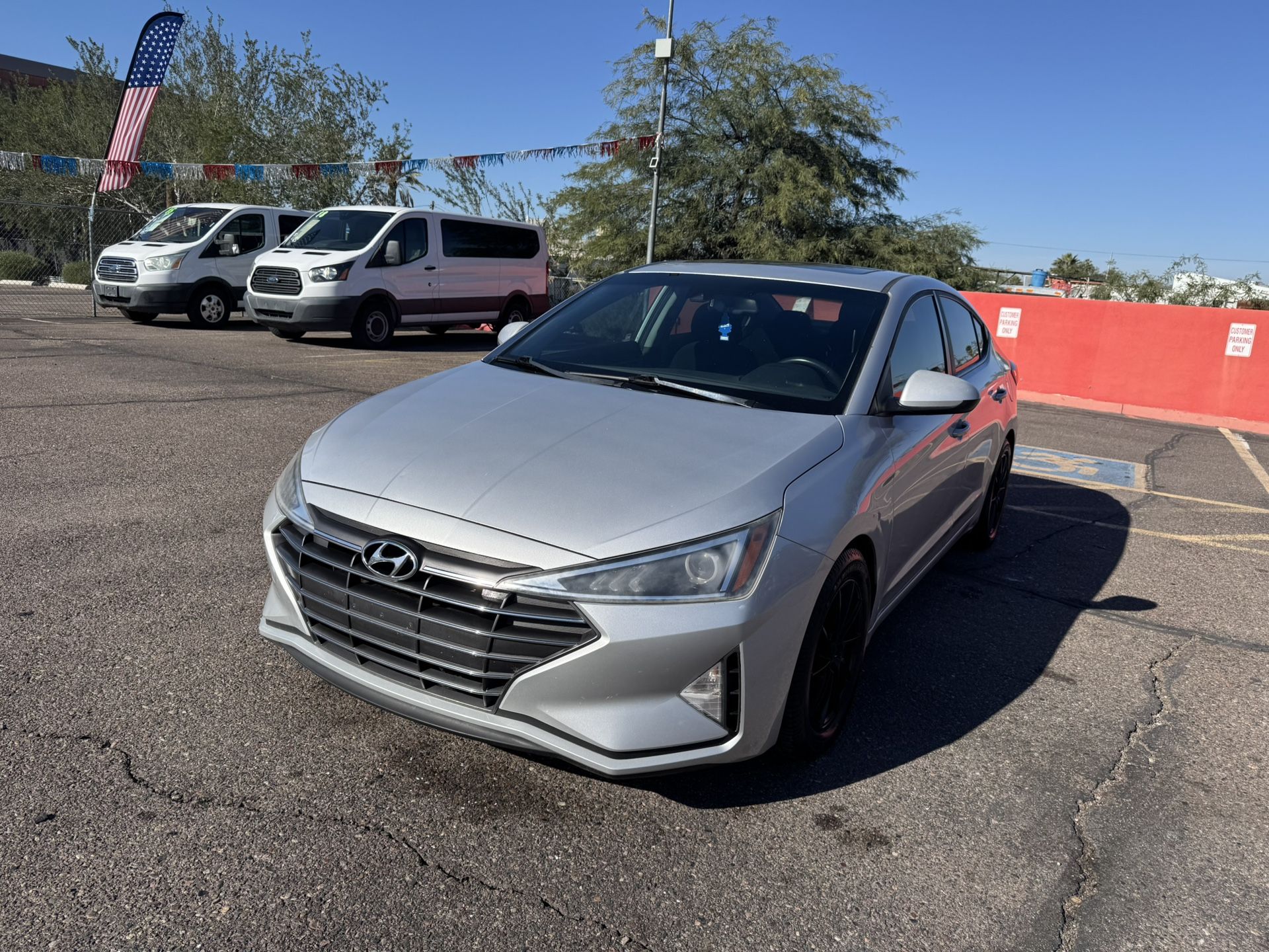 2019 Hyundai Elantra