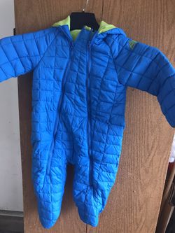 Snow suit for 2 year old - barely used $3