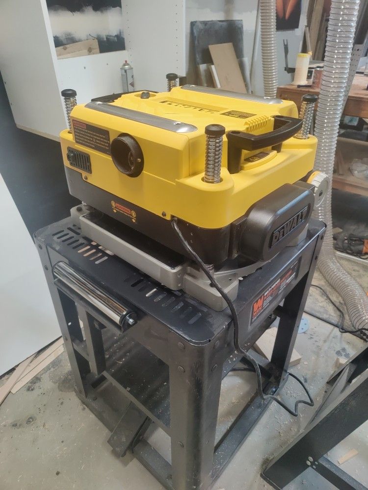 DeWalt Dw735 13 Inch Thickness Planer for Sale in Seattle, WA OfferUp