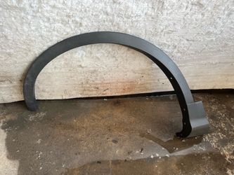 2013-2016 Ford Escape Wheel Opening Moulding Left Side Used Oem