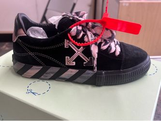 Off-White Vulcanized Low Top Striped Black Pink Suede Kids Athletic Sneakers 36