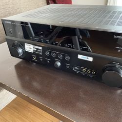 Yamaha Natural Sound AV Receiver 