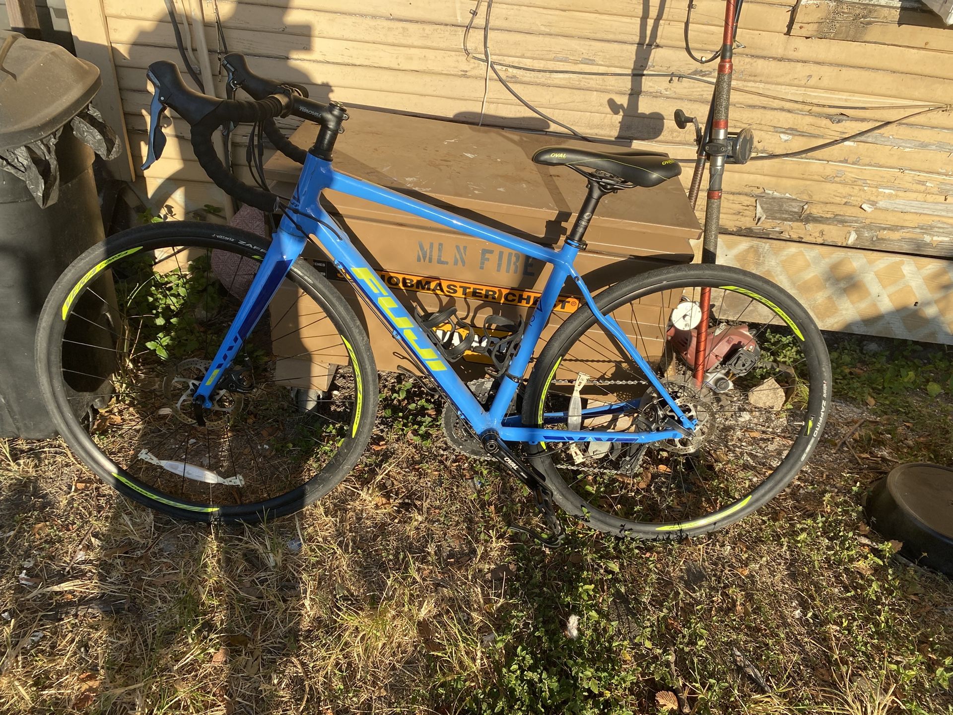 Fuji One.5 Road Bicycle 