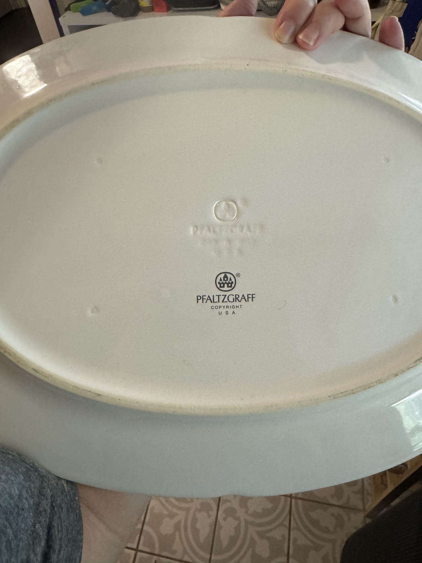 Pfaltzgraff Winterberry Christmas dish set