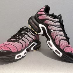 Nike Air Max Plus Men’s Size 8.5/Womens 10