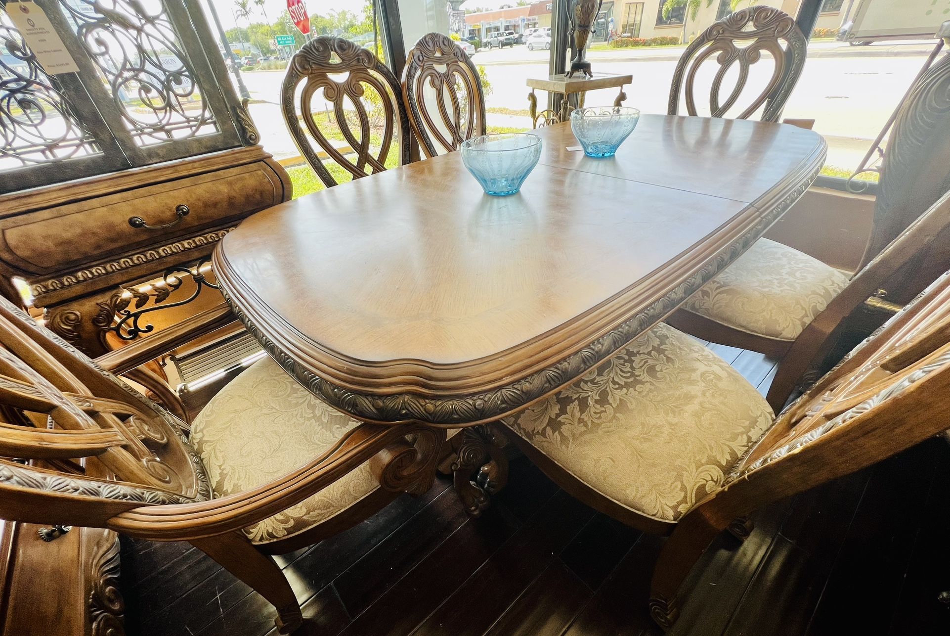 AICO By Michael Amini EDEN Dinning Room Set Table and Chairs - NY