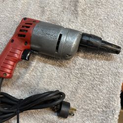 Milwaukee 6750-Heavy Duty Drywall Screw Shooter-Excellent Condition-4.5 Amp, 8’ Cord