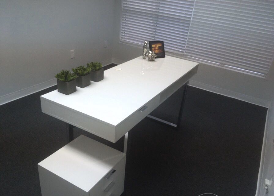 Beautiful New White Desk