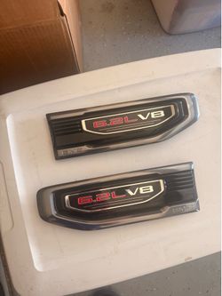 GMC 6.2L badges 25$
