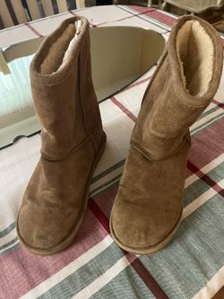 Bearpaw Boots Size 7
