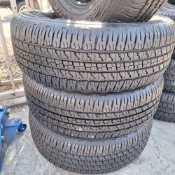 275/65/18 GOODYEAR WRANGLER (4 GOOD USED TIRES)