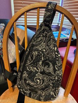 Vera Bradley sling bag