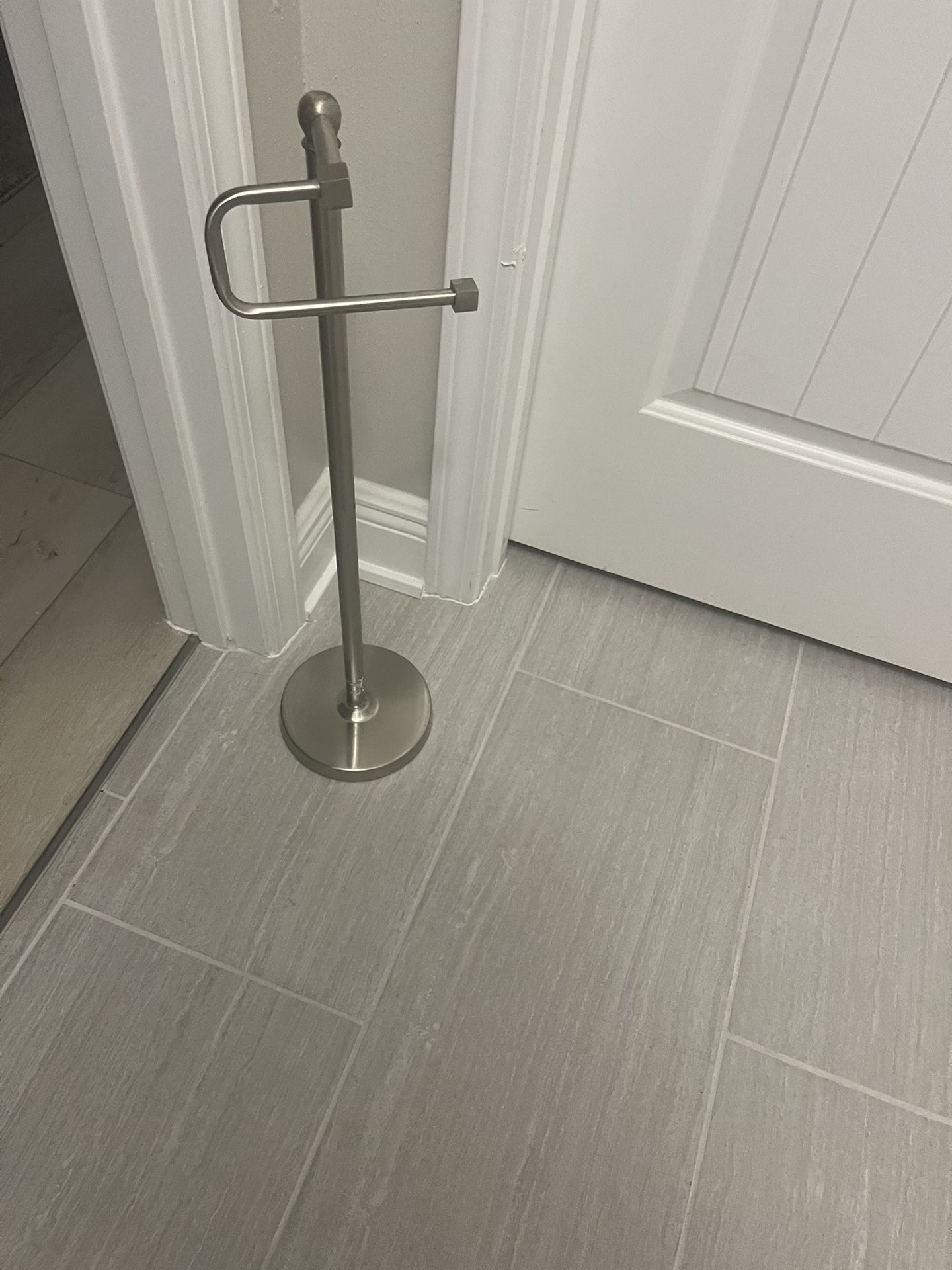 Toilette Paper Holder