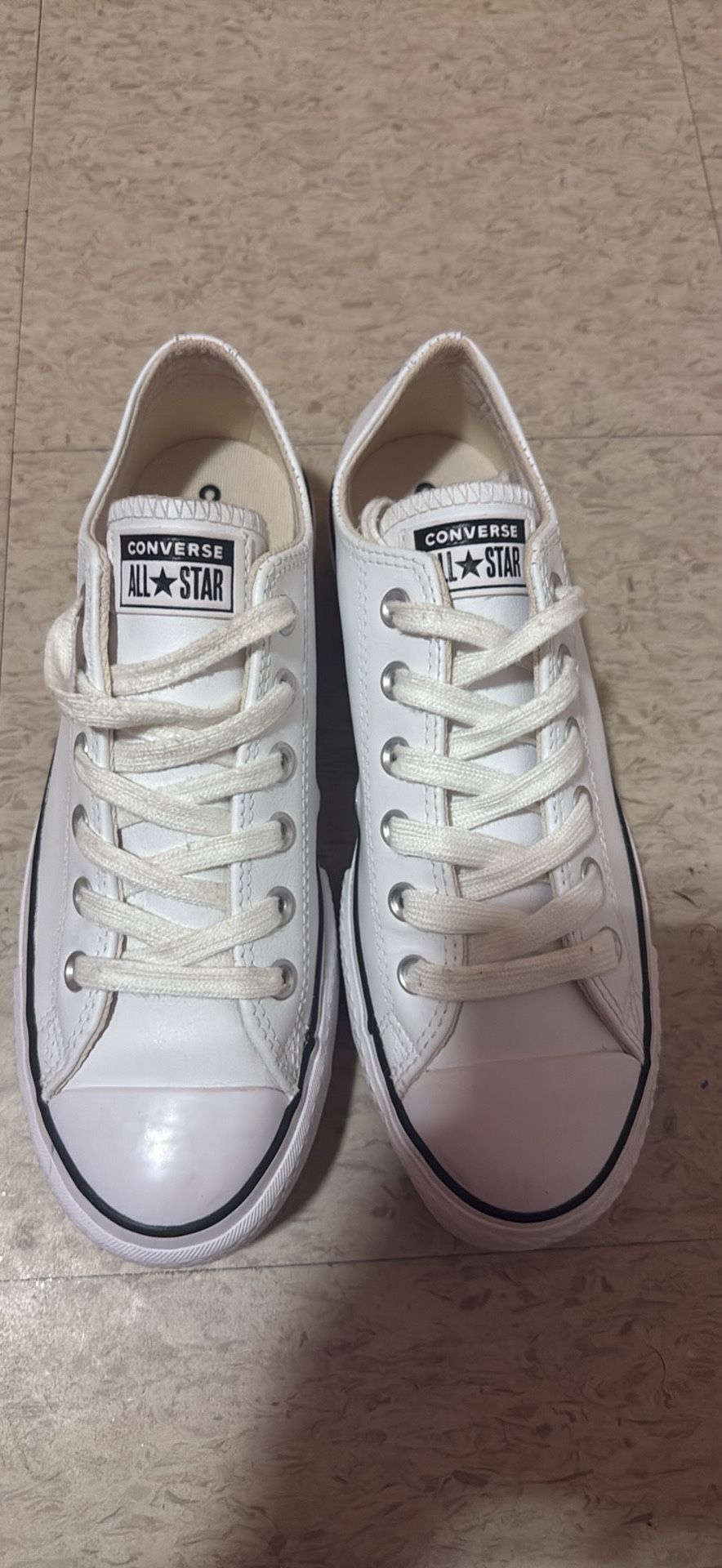 Converse Sneakers (Size 9)