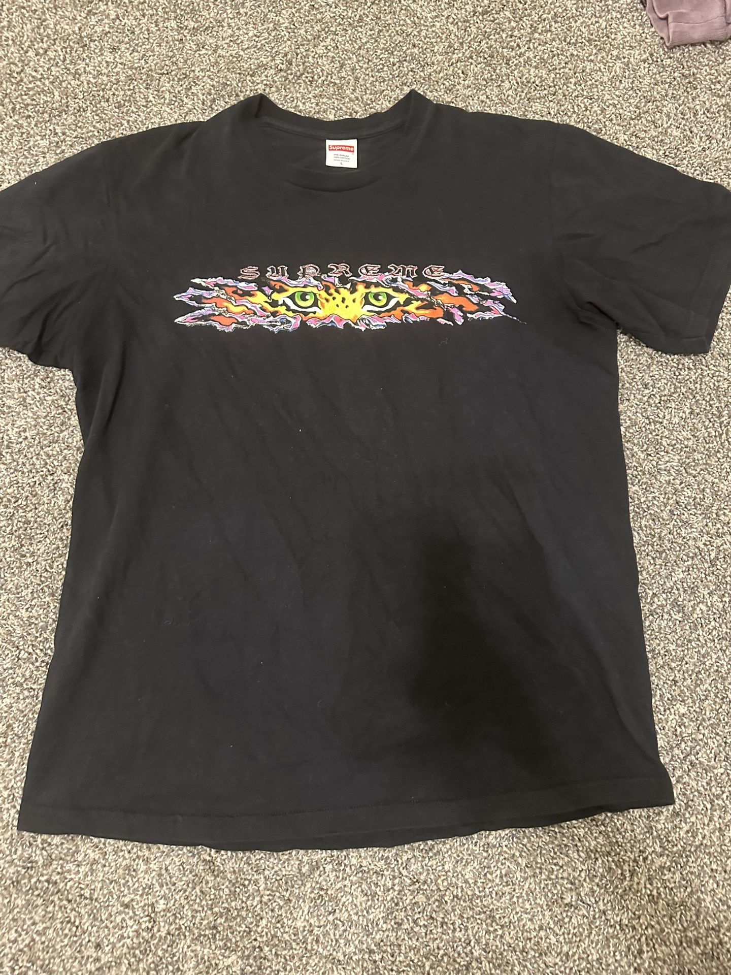 Supreme Tee