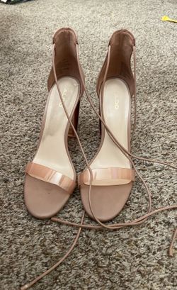 Women’s Shoes 