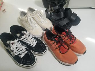 Tengo Tenis De Hobre De Marca Y Un De Huarache Para Mujer 