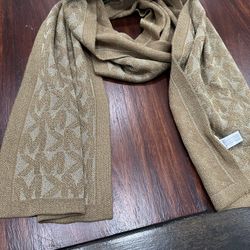 Michael Kors Signature Scarf  In Great Condition 