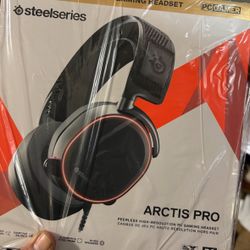 Steel Series Arctis Pro Wired