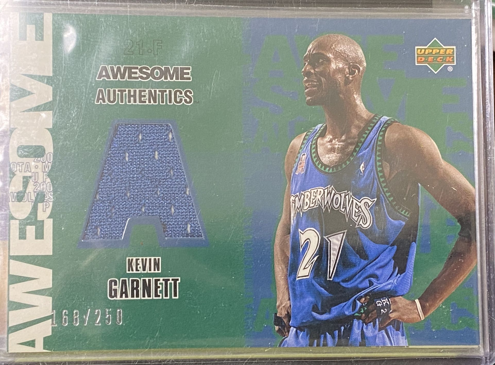 2002-03 Upper Deck Awesome Authentics Kevin Garnett Game Used Jersey #168/250