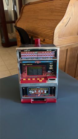 Working Slot machine bank