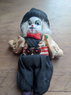 Vintage porcelain face clown