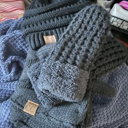 C  C Knit Hat, Infinity Scarf, Mittens