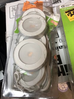 Commercial Electric 5-Light LED White AC Puck Light Kit