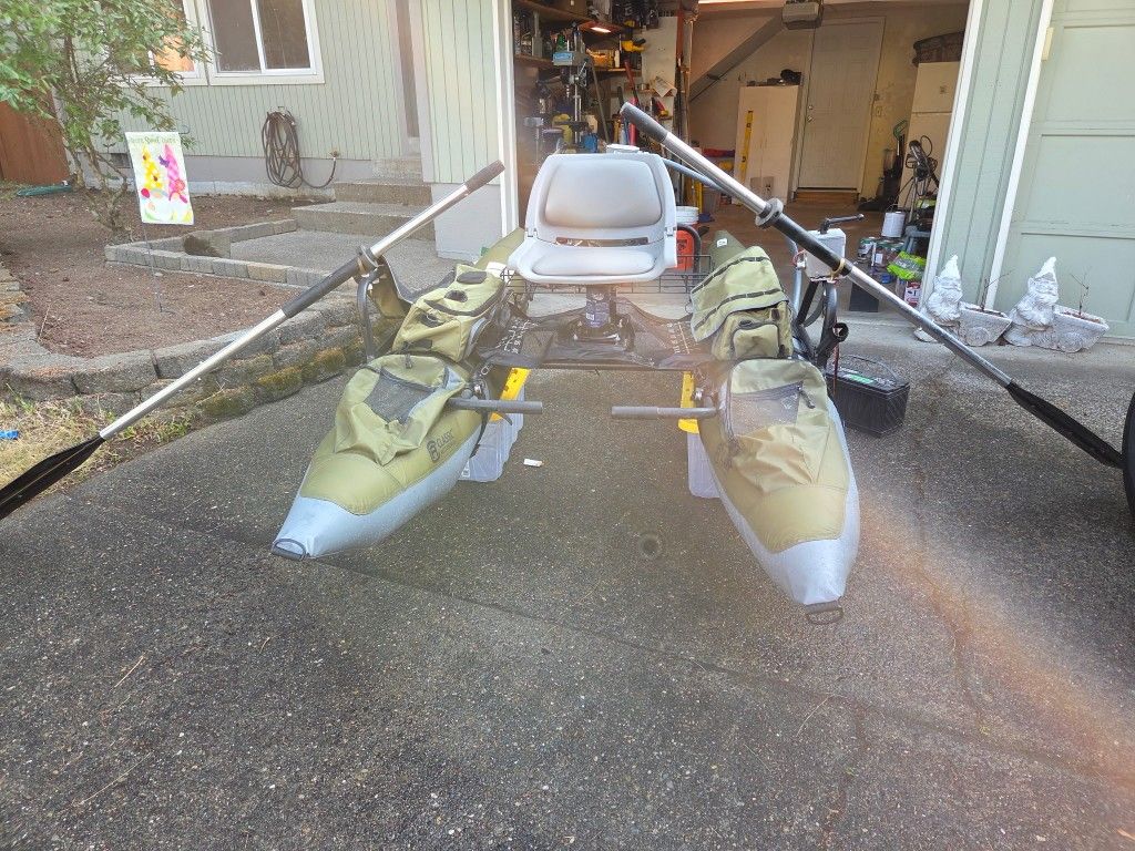 Pontoon Boat, Colorado XT