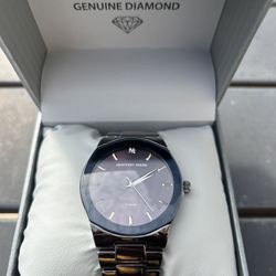 Geoffrey Beene Watch