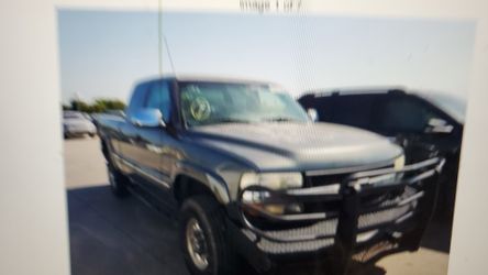 FOR PARTS A 2002 CHEVY SILVERADO 2500 6.6 LB7 DURAMAX DIESEL ENGINE 2X4 ALLISON TRANSMISSION