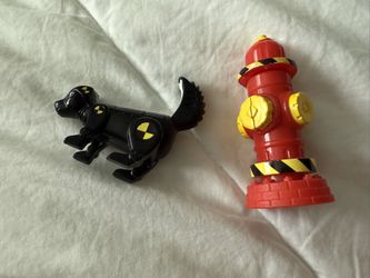 Incredible Crash Dummies: Stink Bomb the Skunk & Fire Hydrant