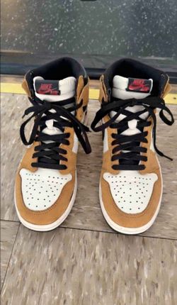 Jordan 1s rookie of the Year size 8.5
