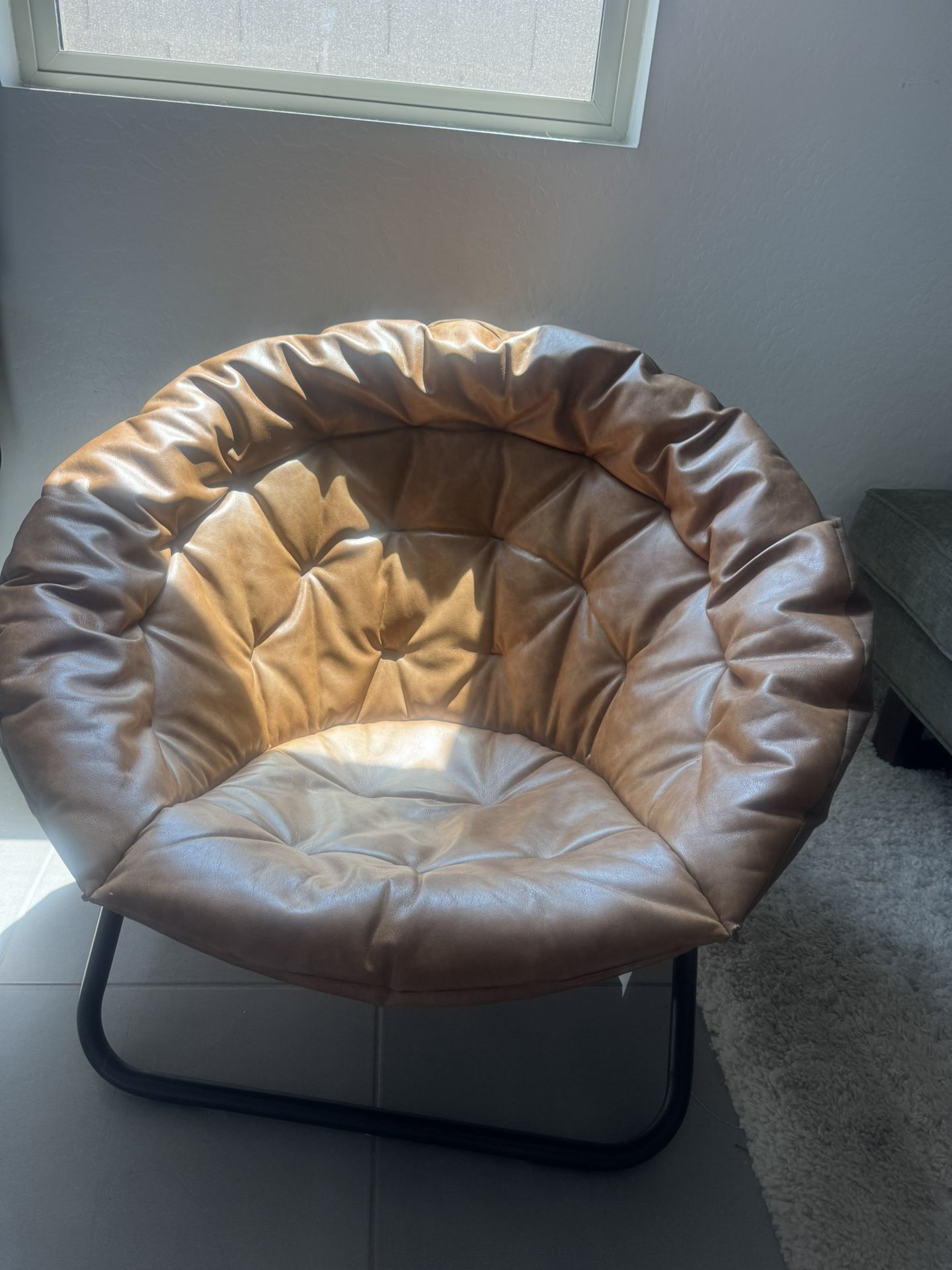 Leather Saucer Chair