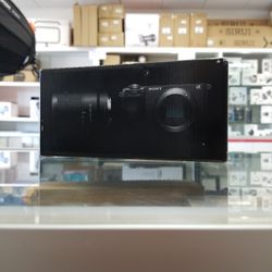 Sony A6700 Kit (18-135mm F3.5-5.6)