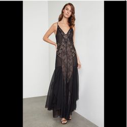  Embroidered Maxi Dress