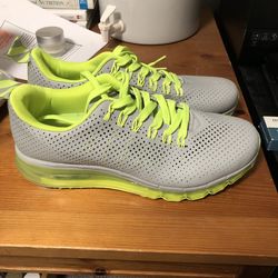 Nike Air Max Men’s Size 11